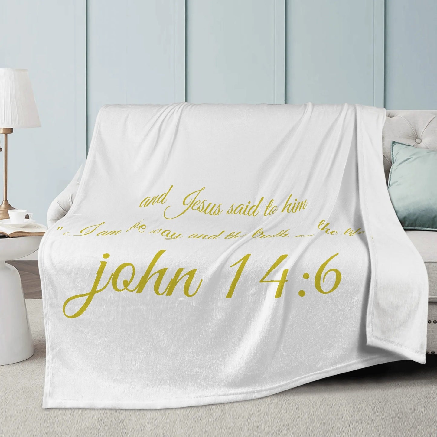 Soft Polyester Premium Fleece Blanket